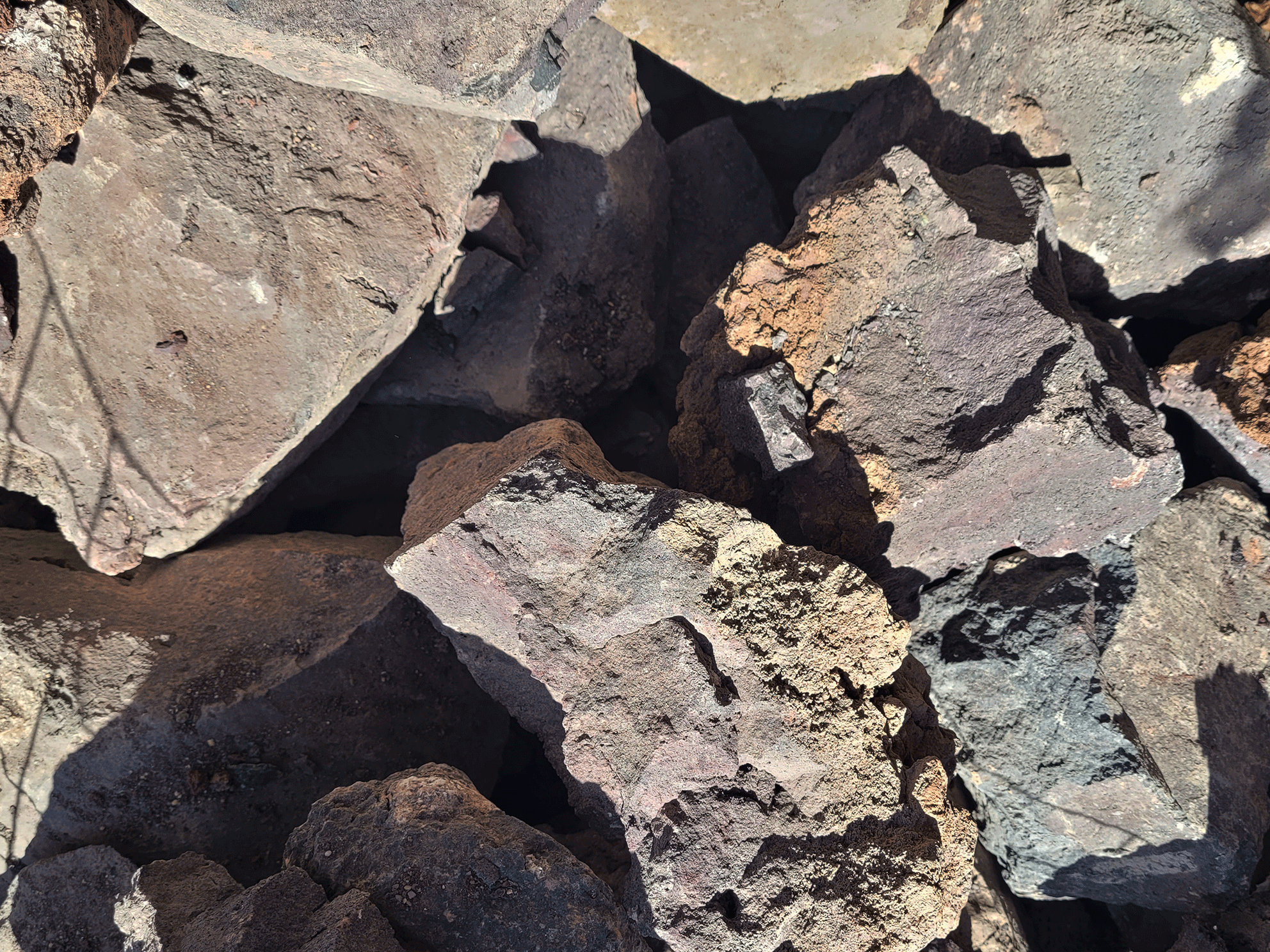 wio_stones_etnalava_texture (1)