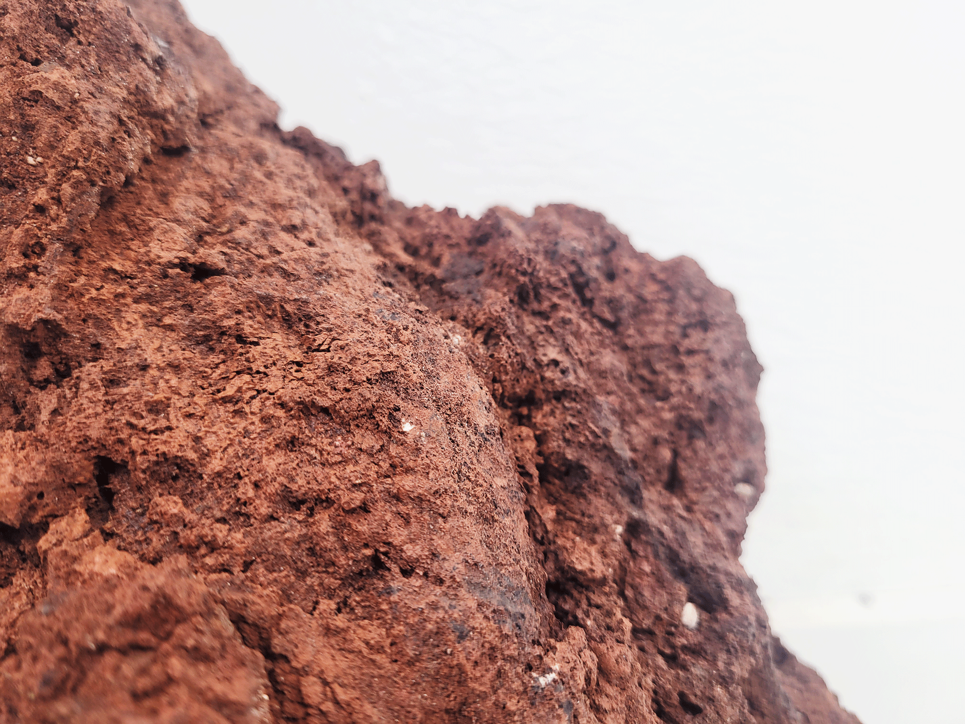 wio_stones_wildredlava_detail